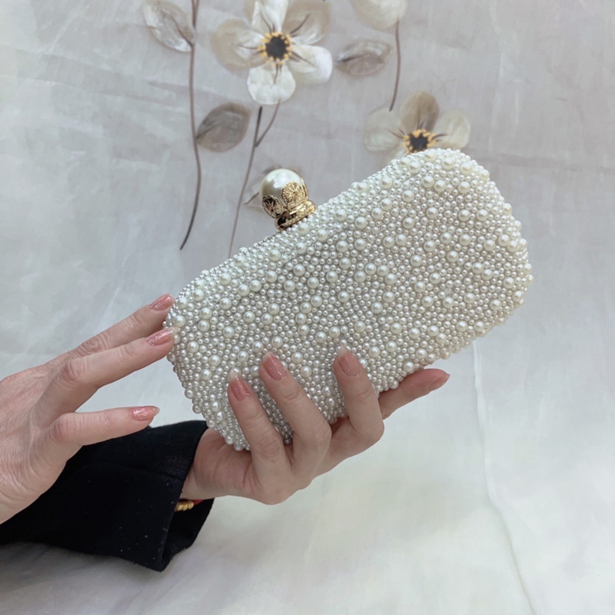 Luxury Bags Made - 高級ウェディングイブニングドレスバッグチェーンショルダーバッグ女性のパール財布女性のパーティーハンドバッグファッションデザイナーブランド財布