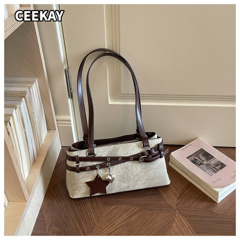 CEEKAY レディースハンドバッグ マルチカラー ダメージ - Saddle Bag Distressed のレビューと価格